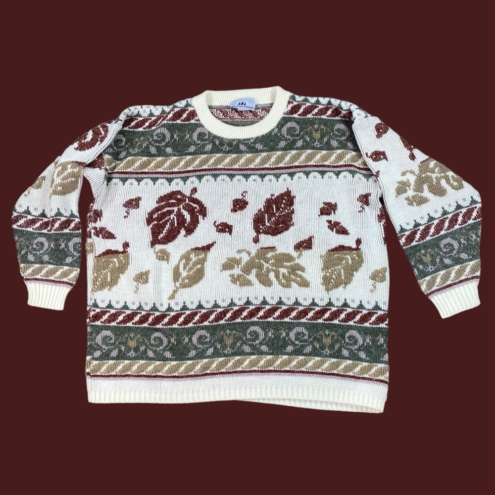 Vintage woman’s Bay Point Threads leaf print sweater size XL
